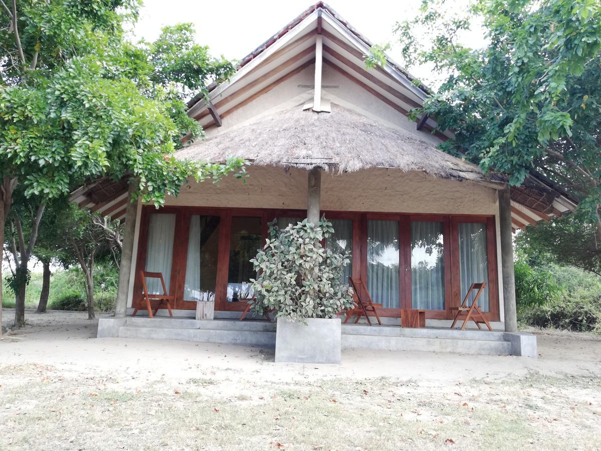 Giman Free Beach Resort Passikudah Exterior foto